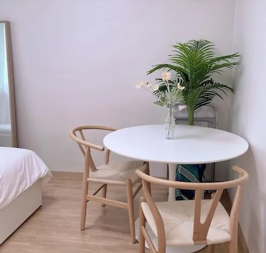 Cozy Itaewon Apartment