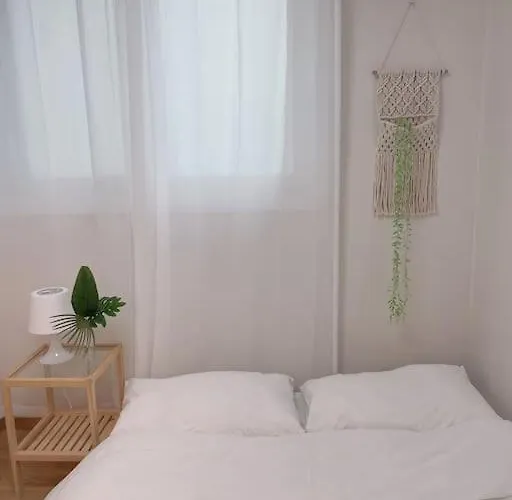 Cozy Itaewon Apartment *