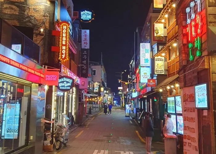 Cozy Itaewon Apartment Seoul